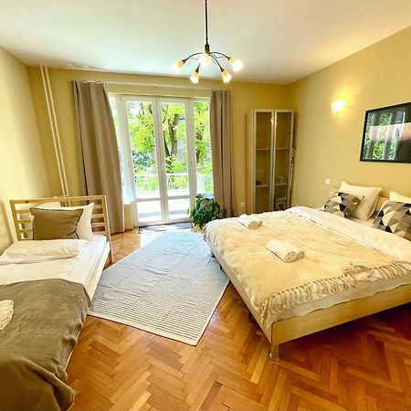 Bohemian Bright & Calm 2Br - Top Center - Private Balcony Sofia Exterior photo