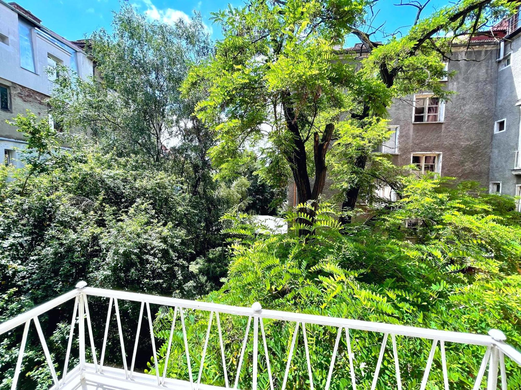 Bohemian Bright & Calm 2Br - Top Center - Private Balcony Sofia Exterior photo
